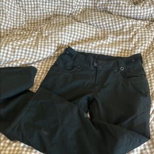 686 Black Snowboard Pants